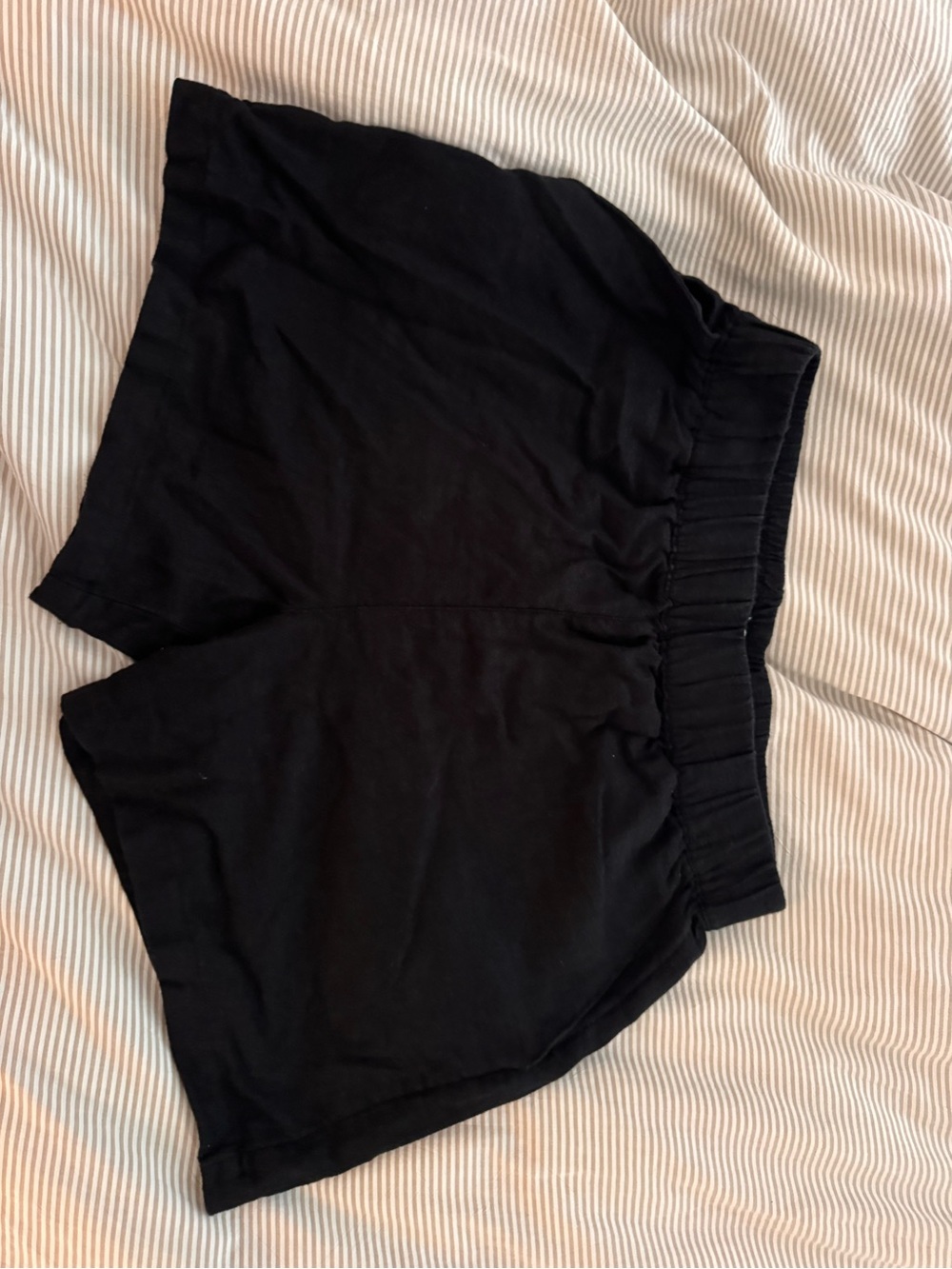 Blank NYC Black linen shorts